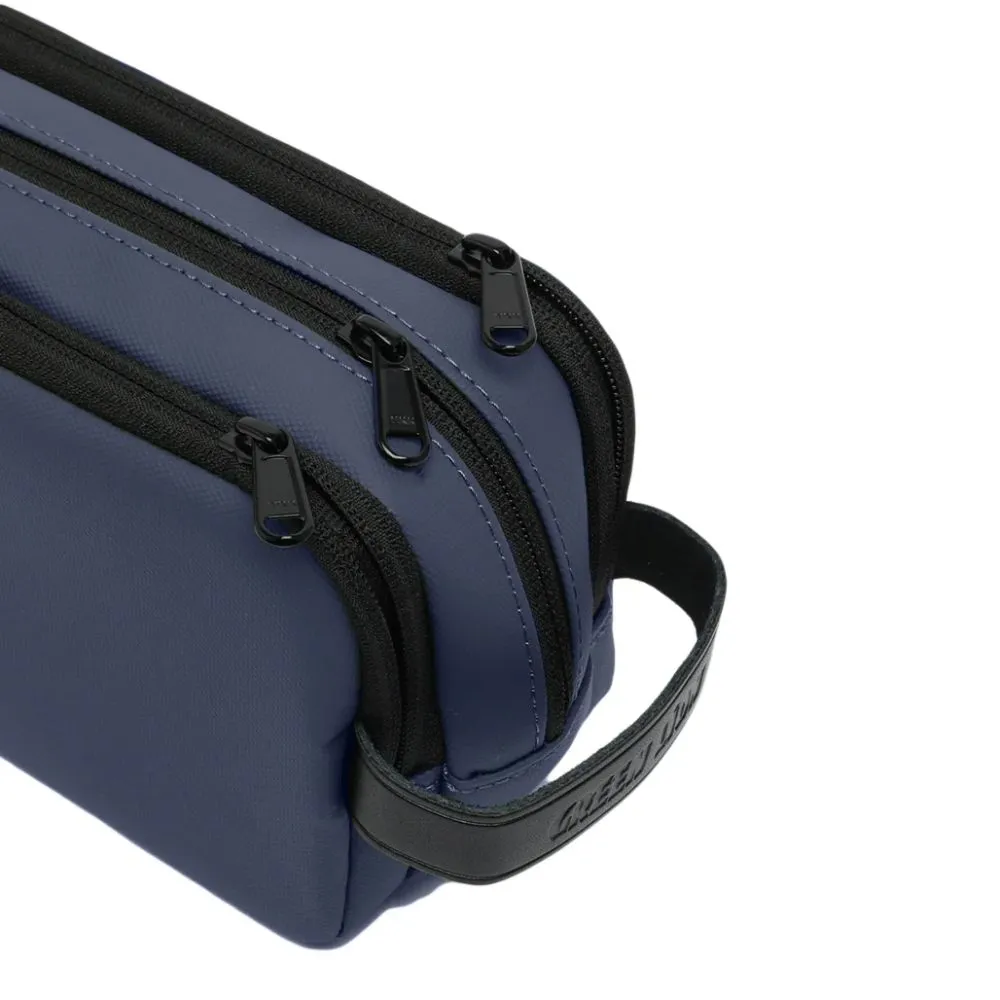 Green Lion Elegant Pouch